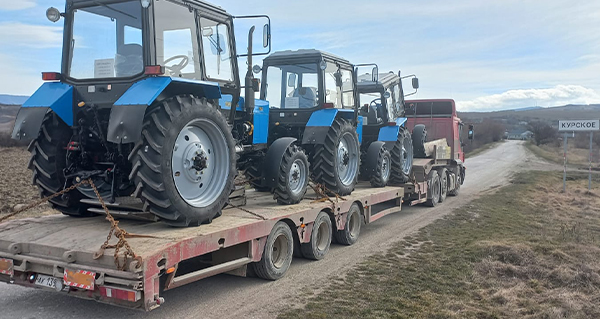 фото Перевозка трактора по всему Крыму и Севастополю 