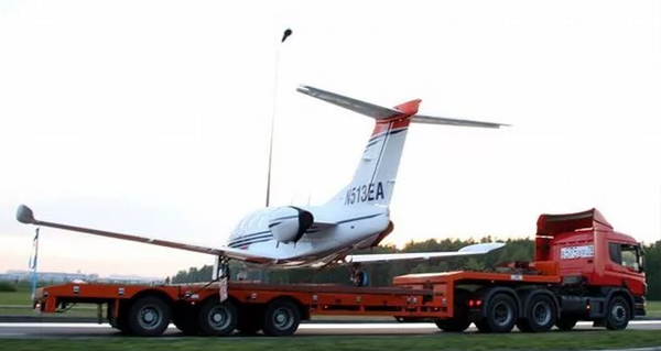 Перевозка самолетов в Крыму фото